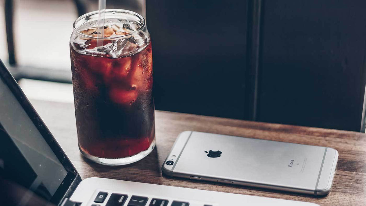 Cold Brew Tarifi: 4 Yöntem + Demleme Süreleri (5 dk'dan 24 Saate)